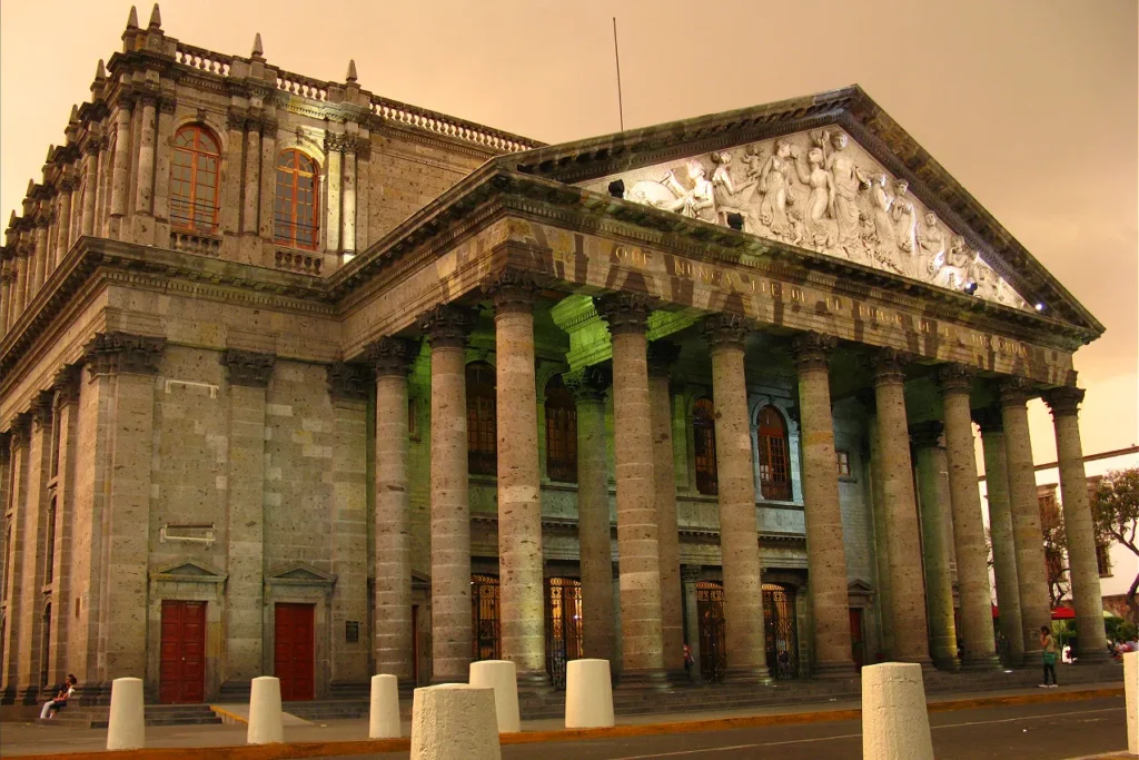 Teatro Degollado Guadalajara, Hoteles Baruk, Hotel de Autor