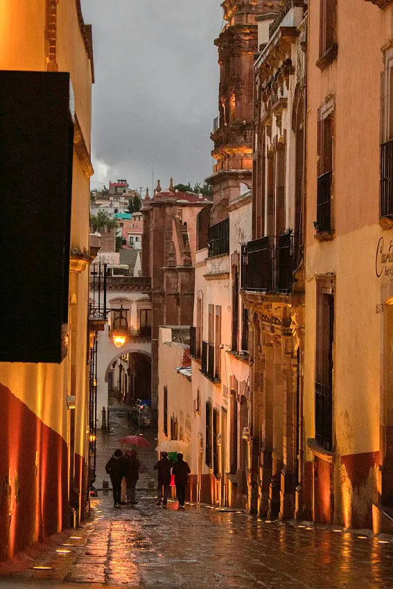 Centro Historico Zacatecas, Hotel Baruk Teleférico y Mina