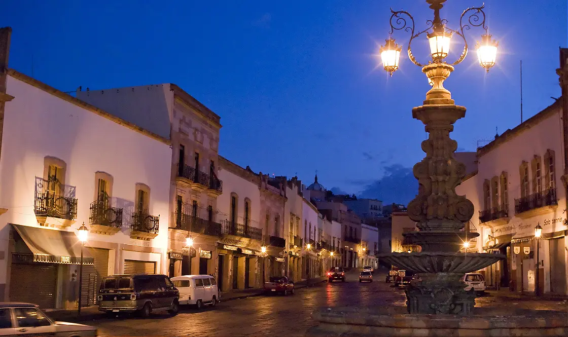 Fuente Los Faroles, Hotel Baruk Teleférico y Mina, Zacatecas